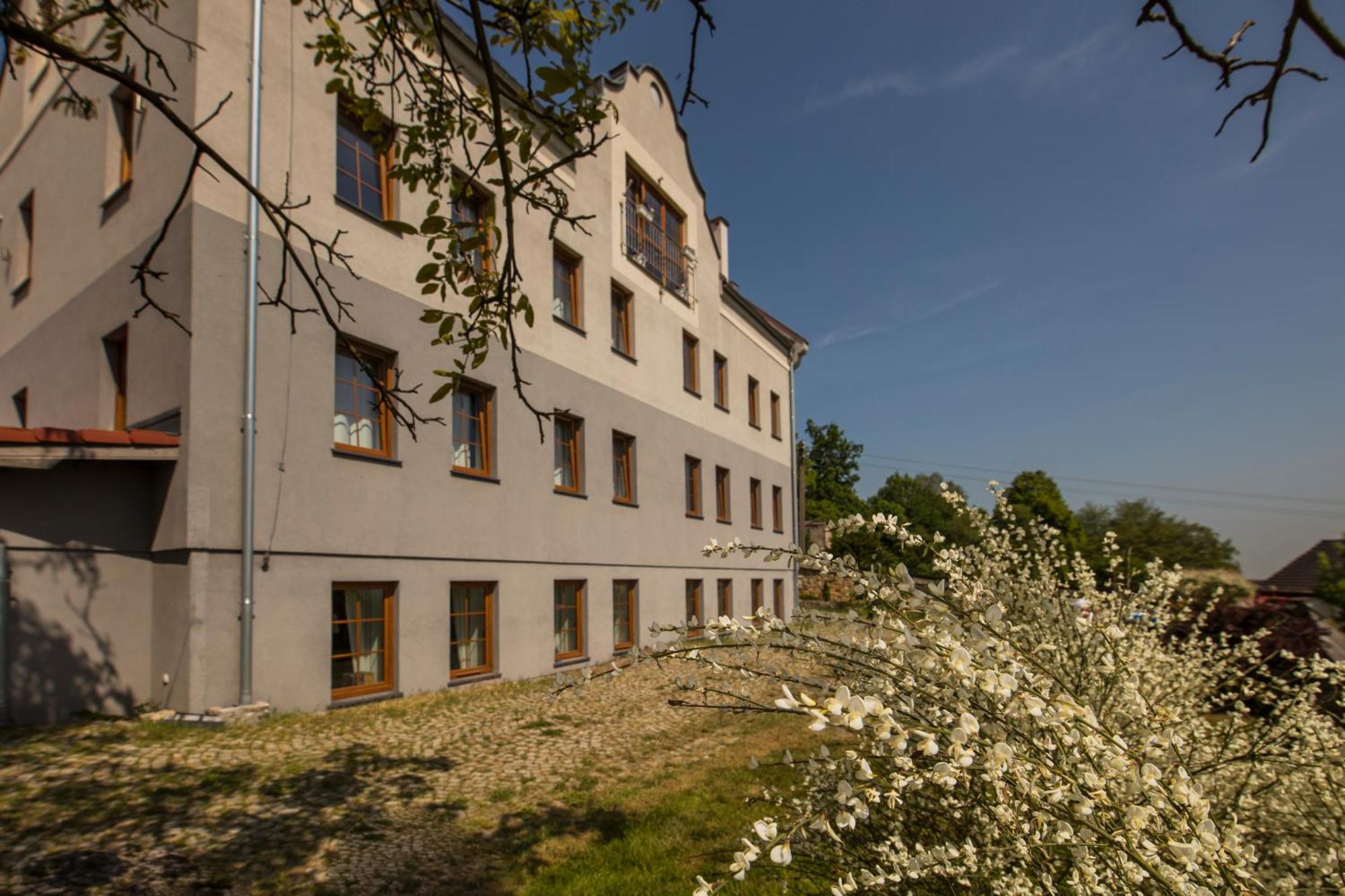 Apartamento Monte Cuma Uroczysko Pod Zamkiem Grodziec Zagrodno Exterior foto